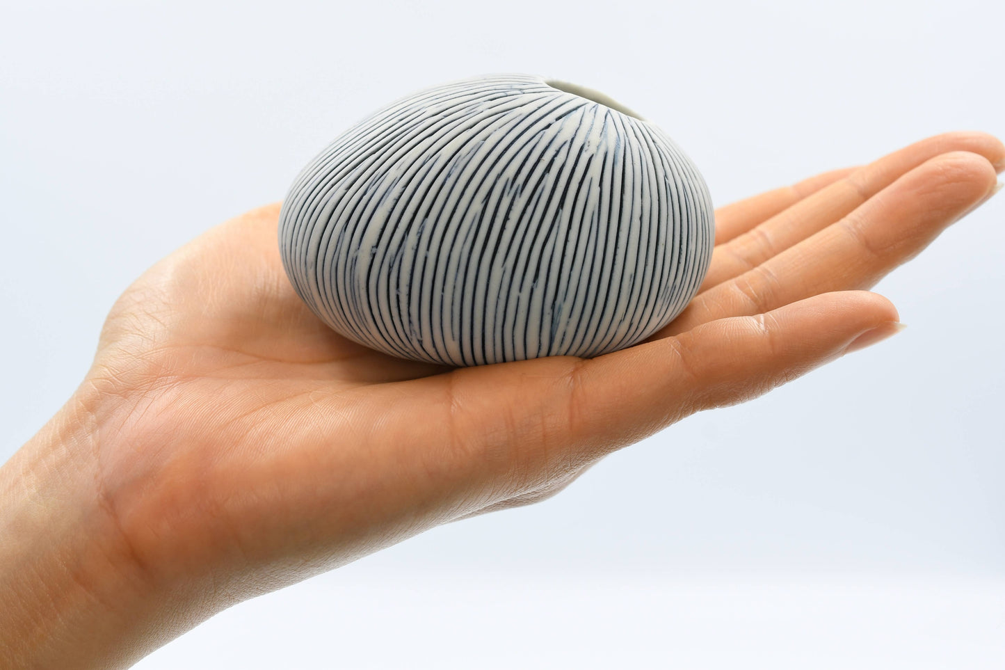 Pebble Mini Handcrafted Porcelain Bud Vase (159W27)