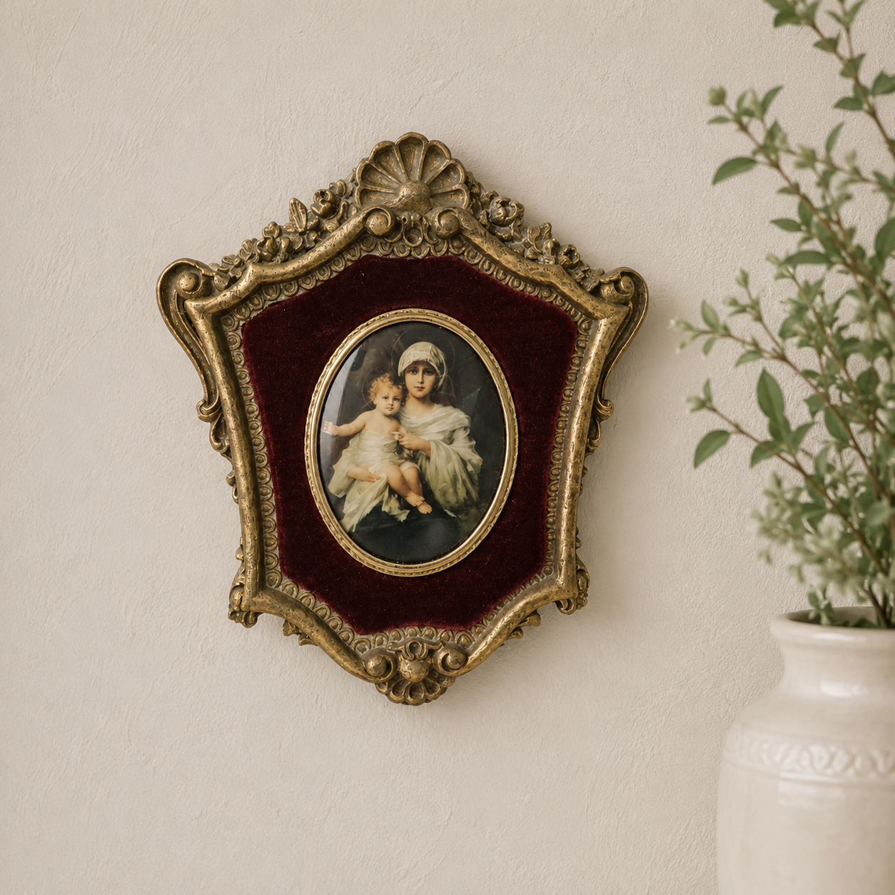 Lady Portrait with Baby Cameo Victorian Oval Dome Glass Frame