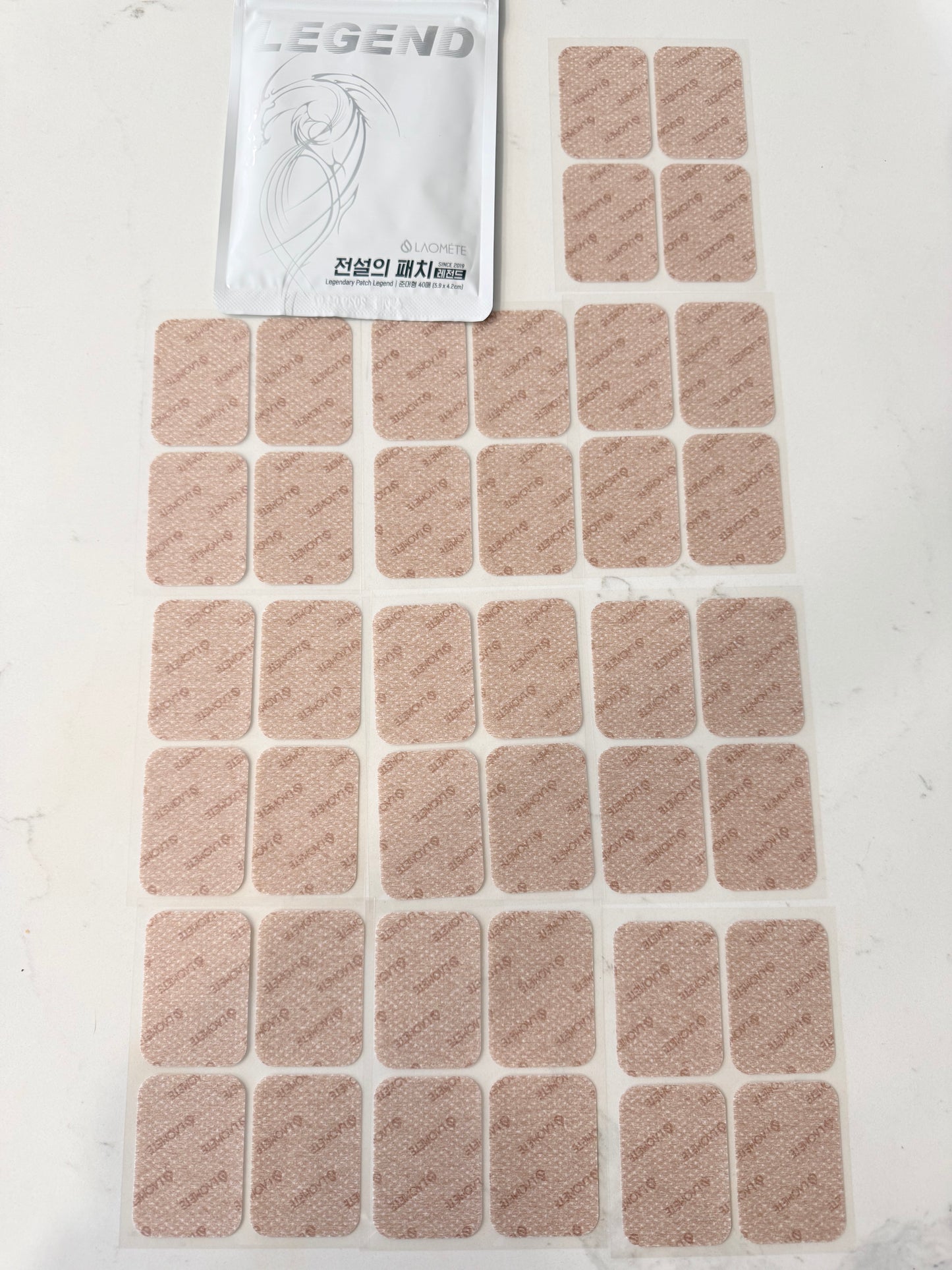 Laomete Legend Patch 40 Patches (5.9 × 4.2 cm)