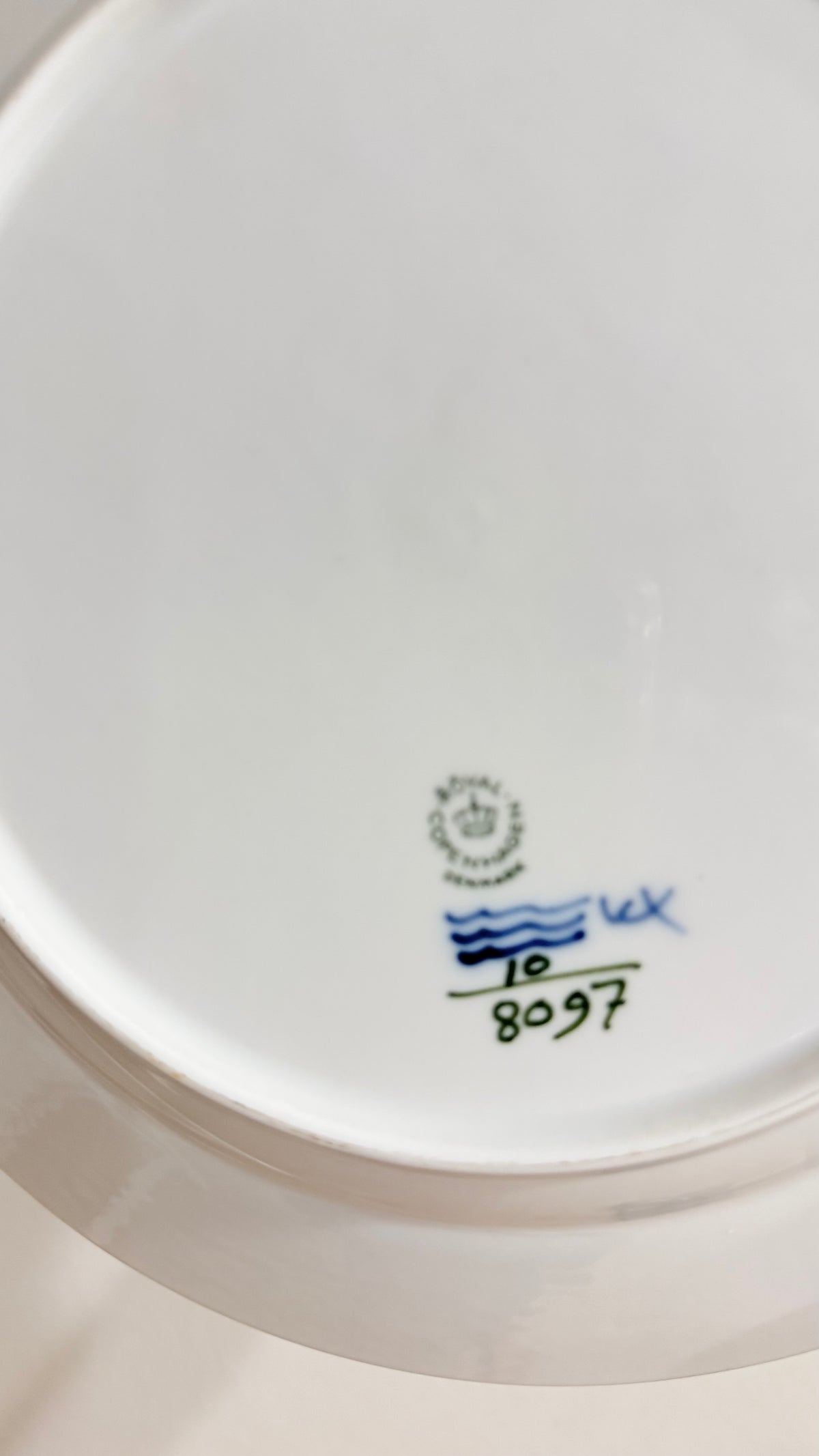 Vintage Blue Flower Braided 10" Dinner Plate