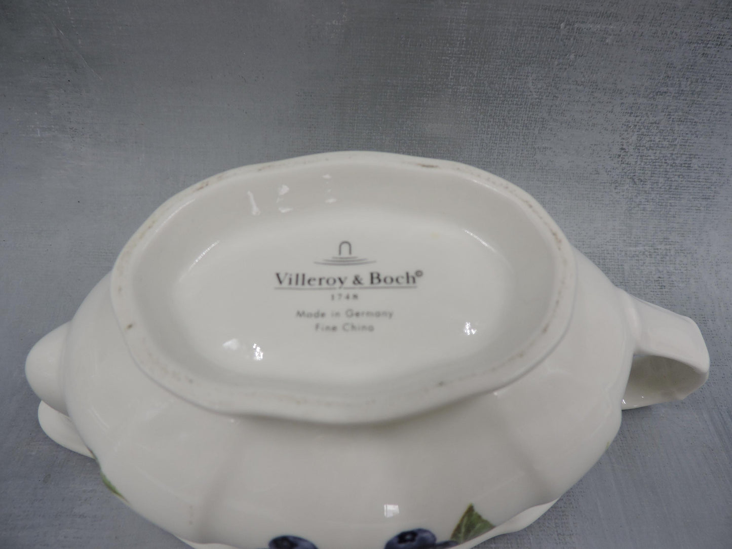 Villeroy and Boch Cottage Gravy boat