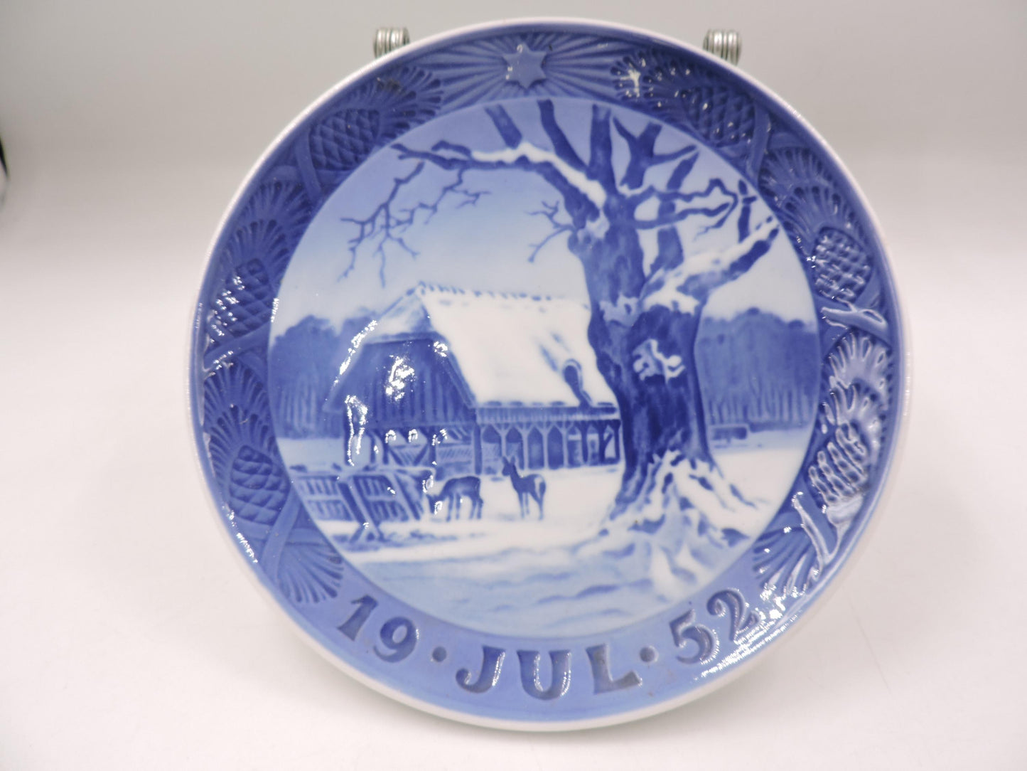 Royal Copenhagen Vintage Christmas Plate 1952