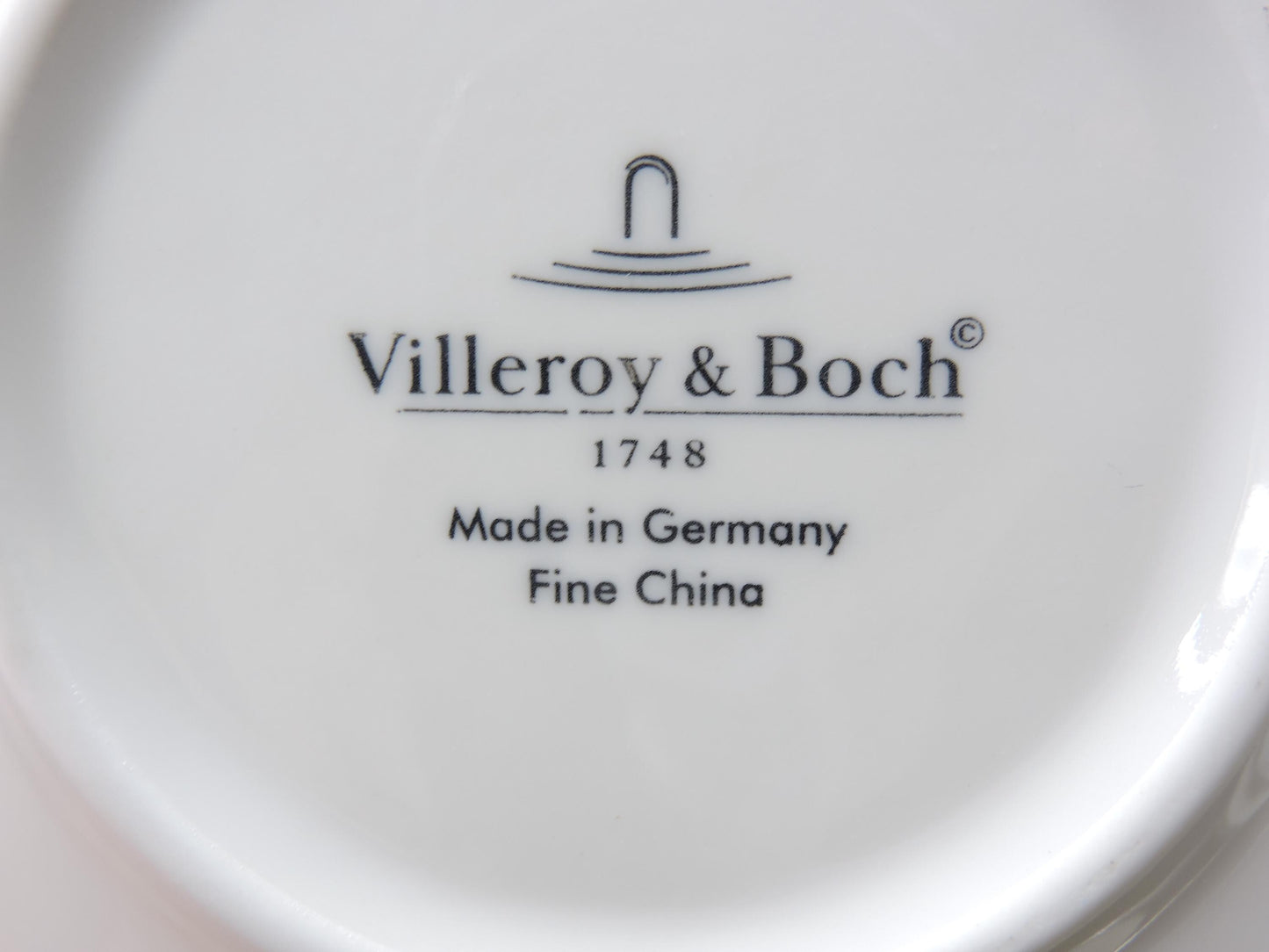 Villeroy & Boch 10‑3420‑1250 Flow Large Saucer