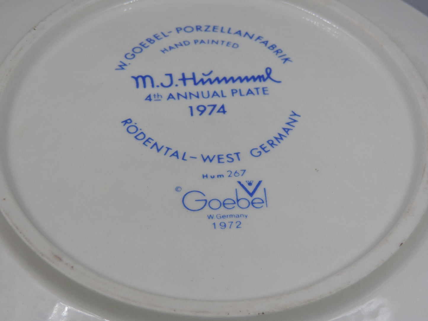 Hummel 1974 Plate