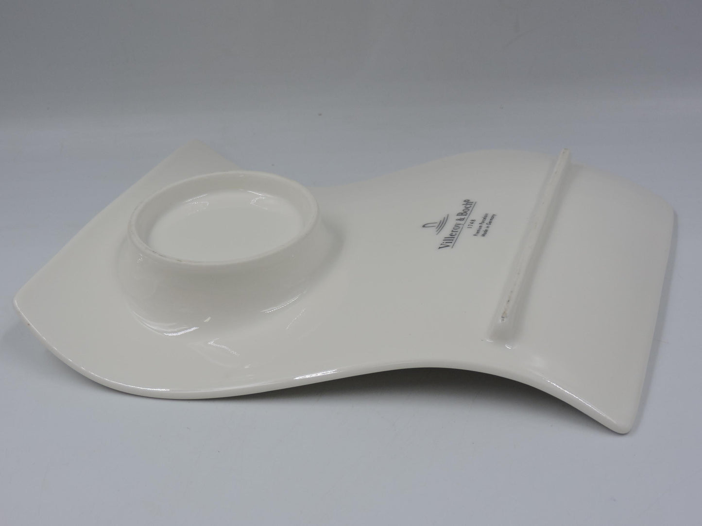 Villeroy & Boch New Wave Cafe Large 8 7/8" Party Plate