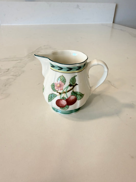 Villeroy and Boch French Garden Creamer