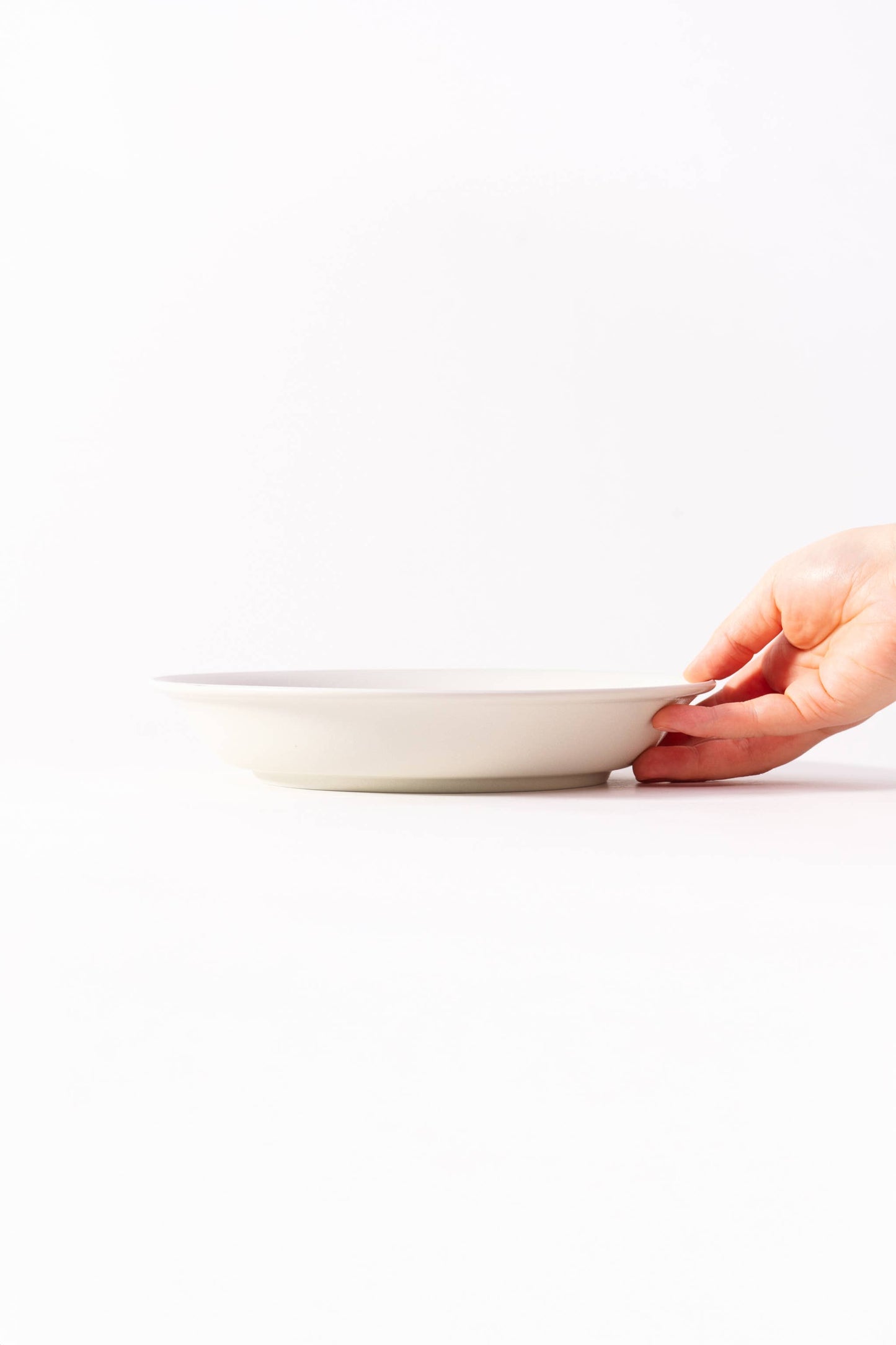 RIM WHITE LINE CURRY & PASTA PLATE