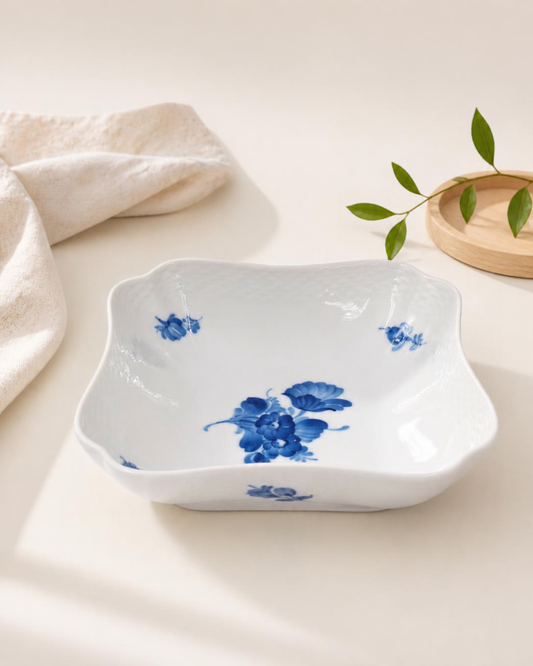 Vintage Blue Flower Braided 8" Square Vegetable Bowl #8063