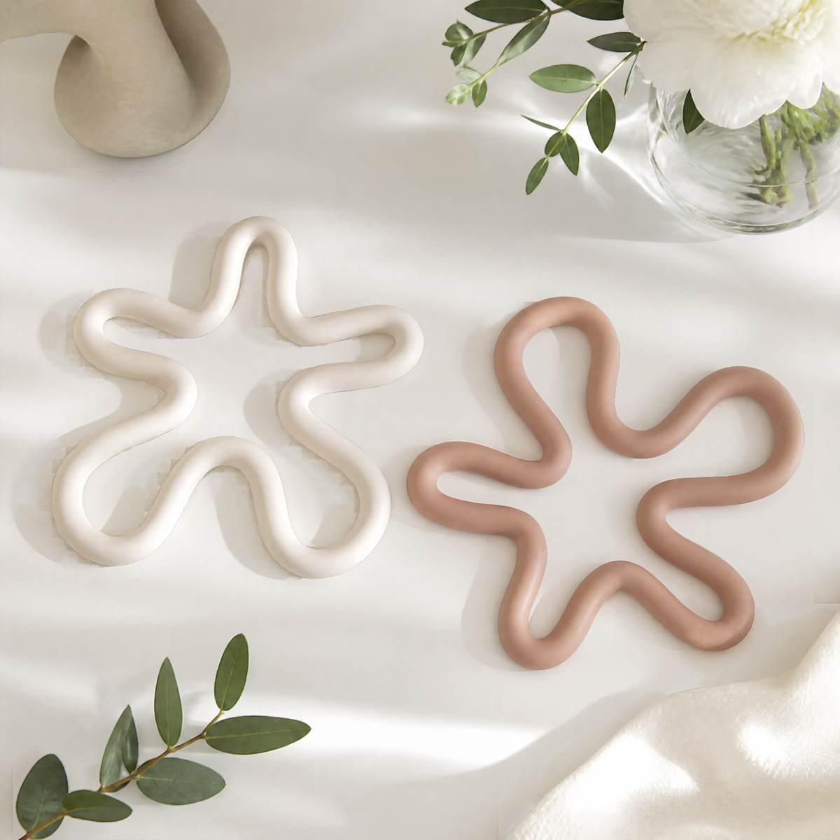 Matte Wavy Silicone Trivet