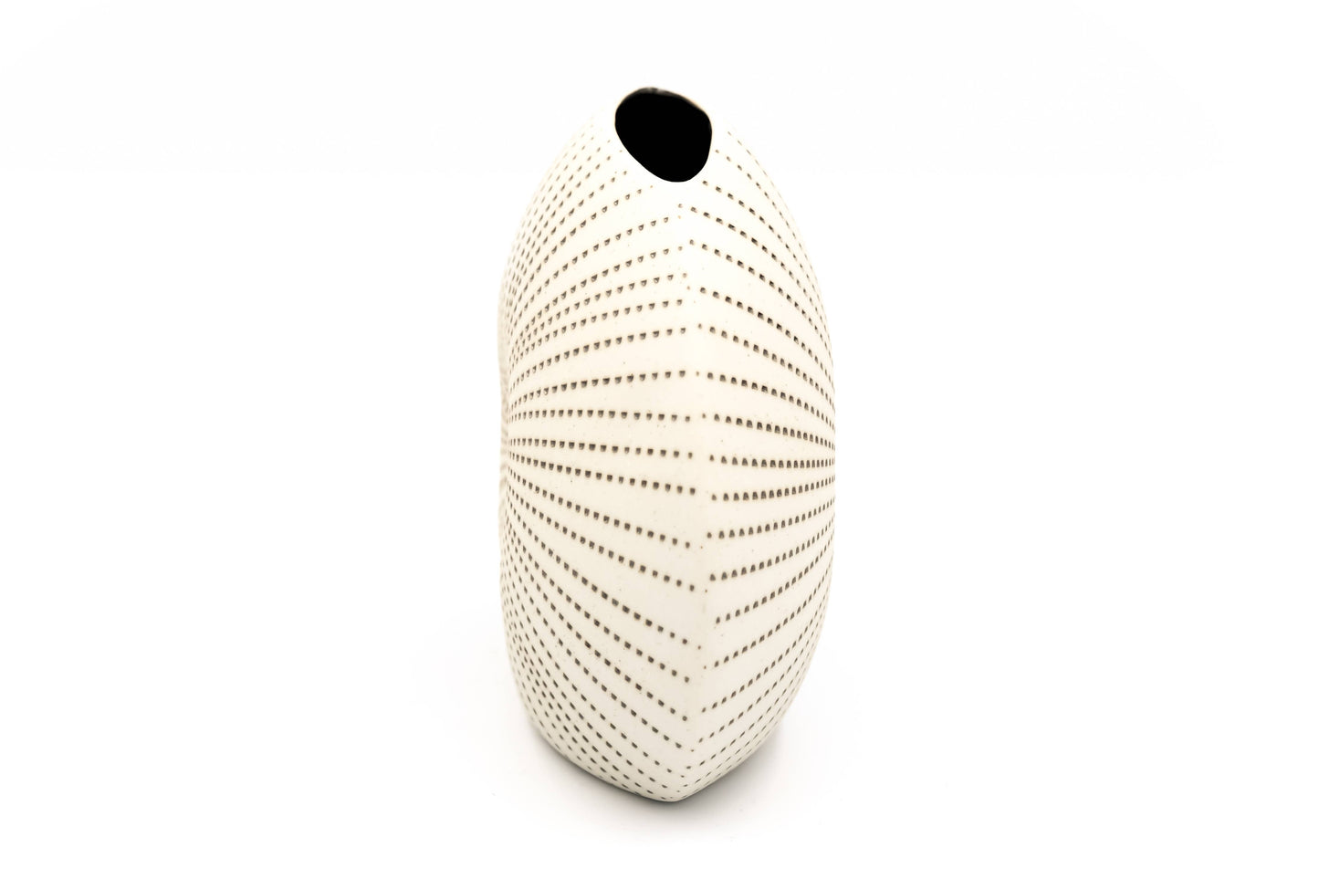 Diva Round Mini Handcrafted Porcelain Bud Vase (226W23)
