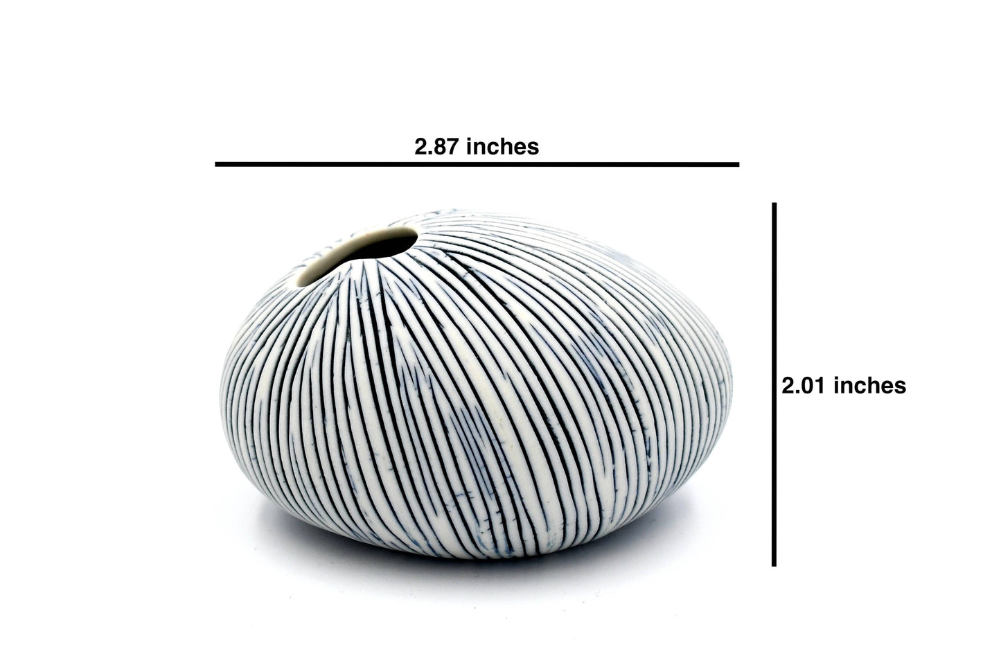 Pebble Mini Handcrafted Porcelain Bud Vase (159W27)