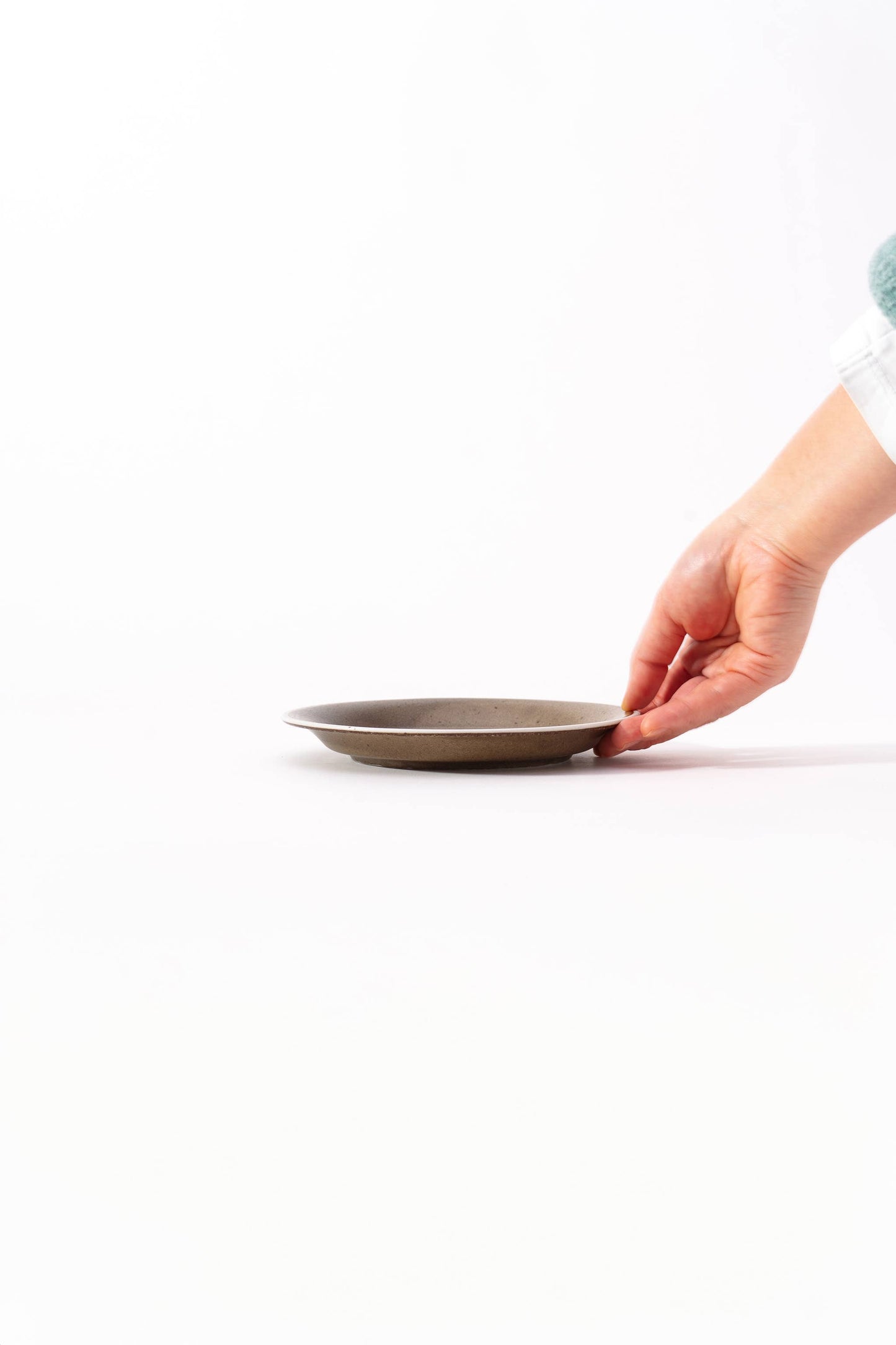RIM WHITE LINE PLATE SMALL