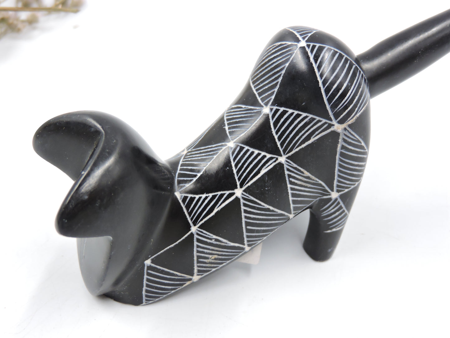 Etched Black Bookshelf Cat