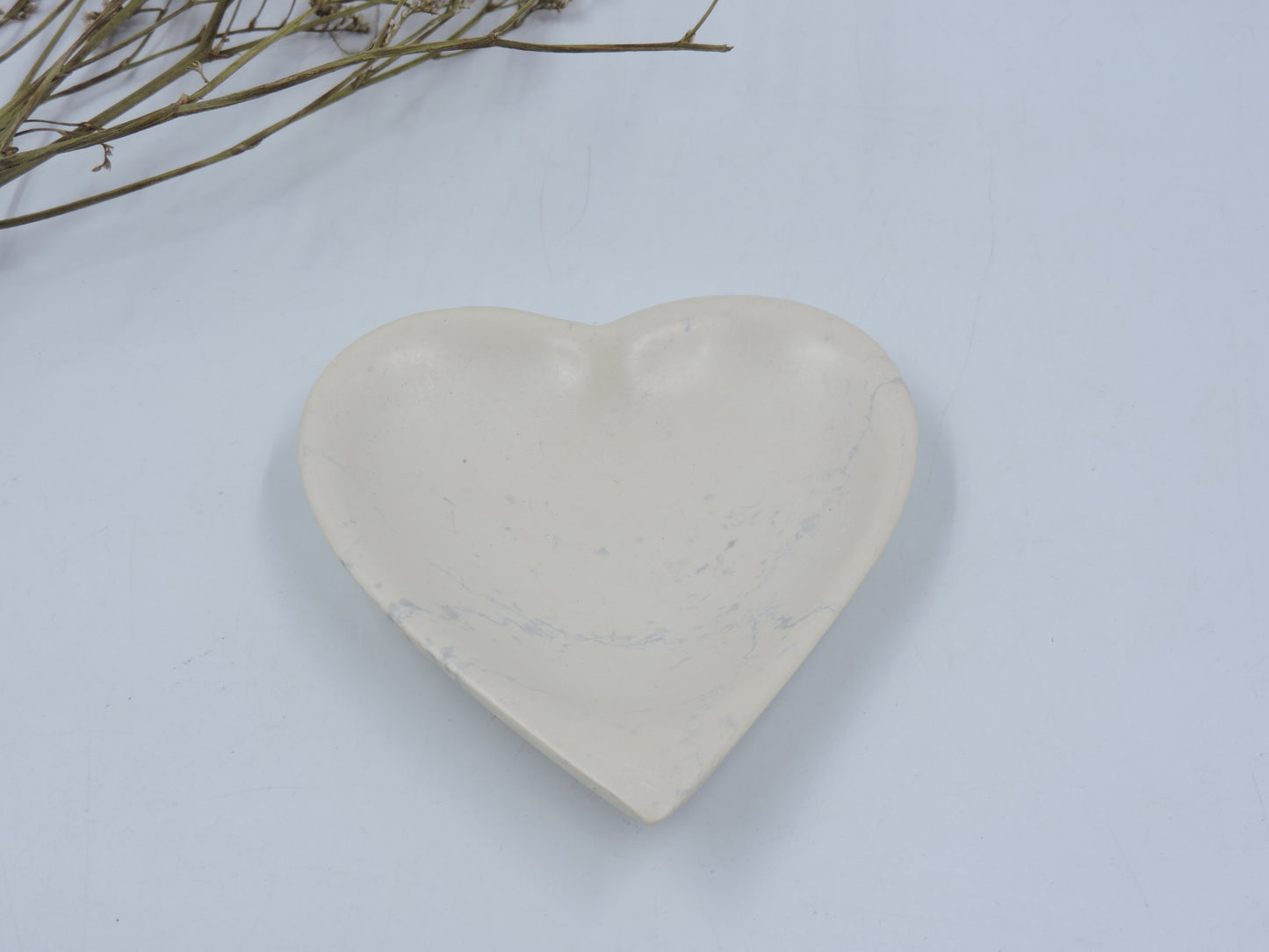 Heart Dish - Natural