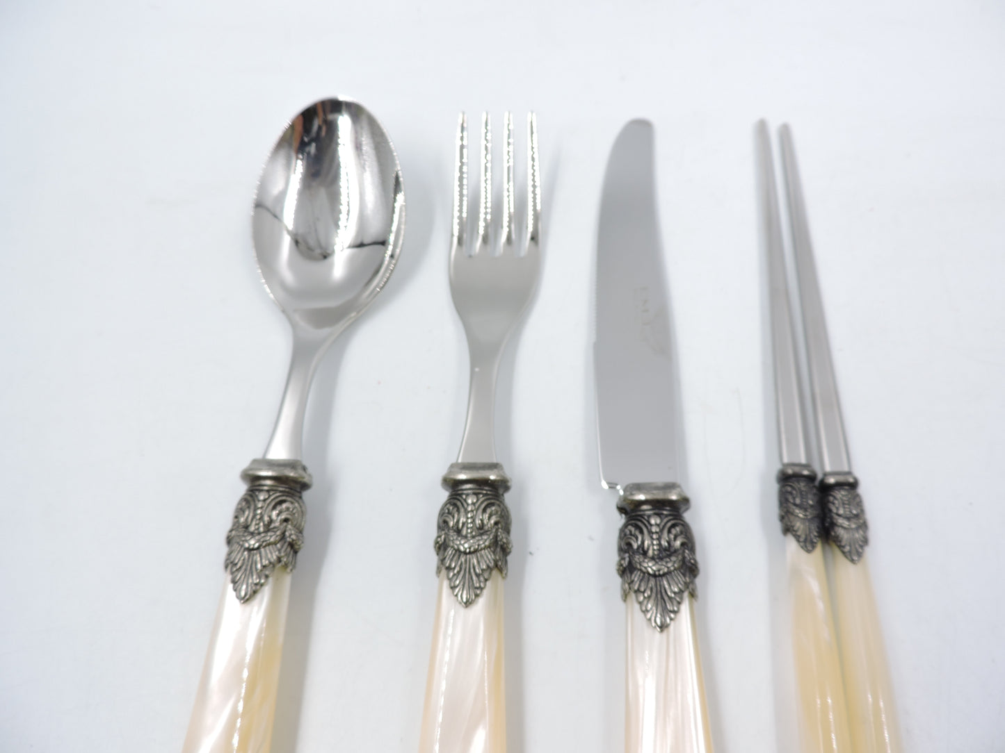EME Flatware Napoleon Spoon, Fork, chopsticks, knife Set 8pcs (Brand New)