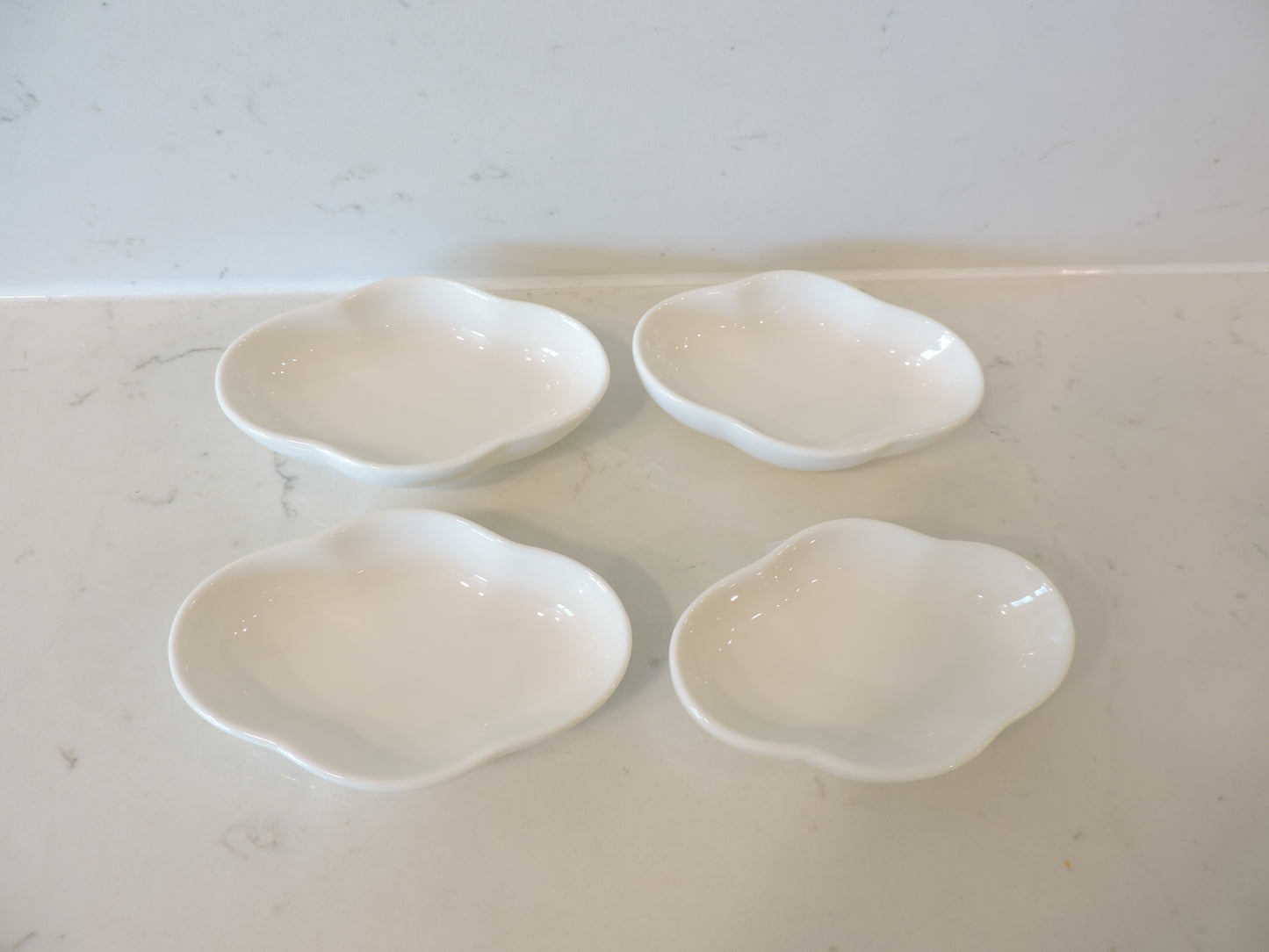 Nature Series Floral Rim Cloud Sauce Bowl Set of 4