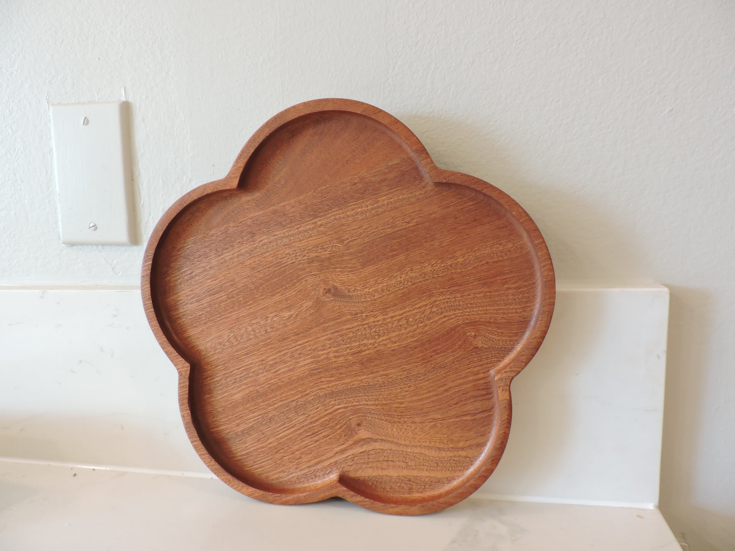 Acacia Wood Flower Petal Tray