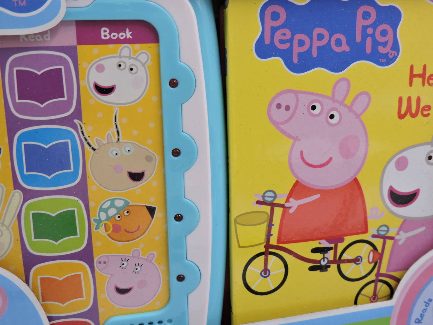 Peppa Pig - Electronic Me Reader Jr & 8-Book Look and Find Library