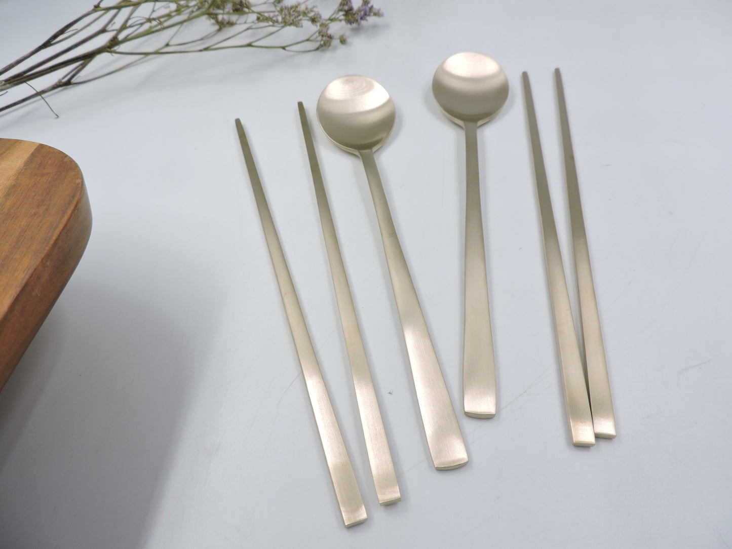 Kwangmyung Yugi Bangjja Yugi Flatware for 4Person
