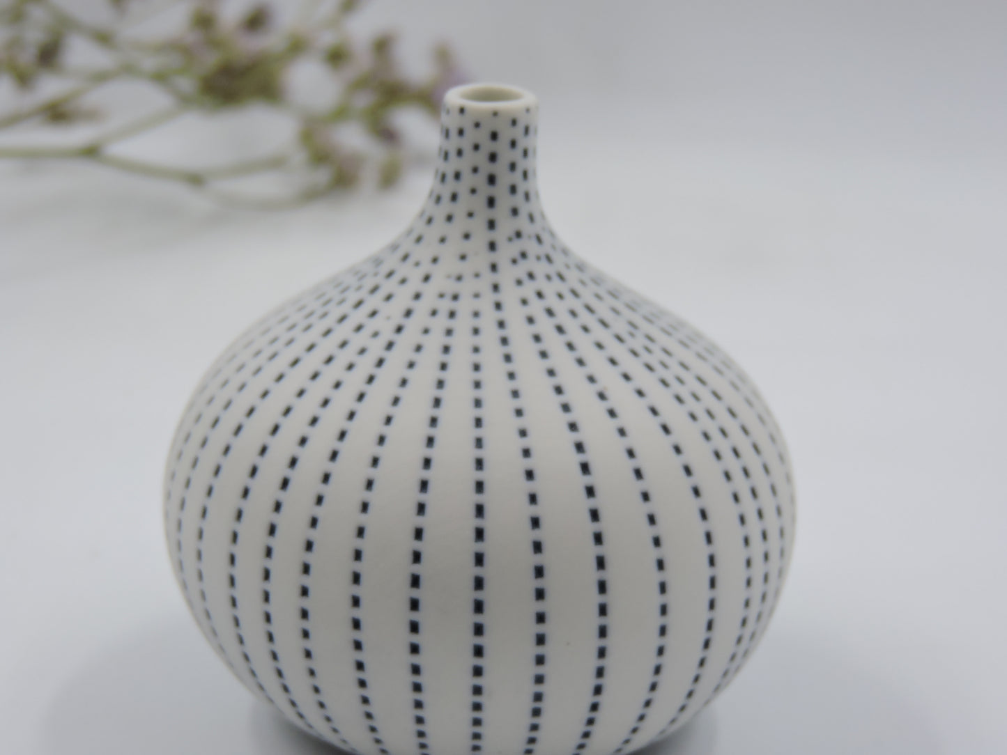 Congo Tiny Porcelain Bud Vase