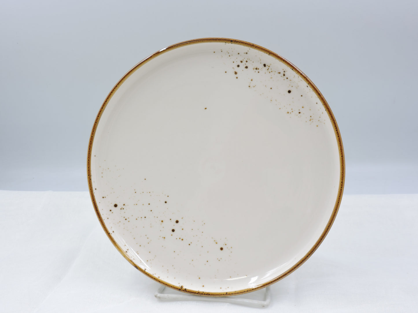 Terra - Round Plate, White, 9"