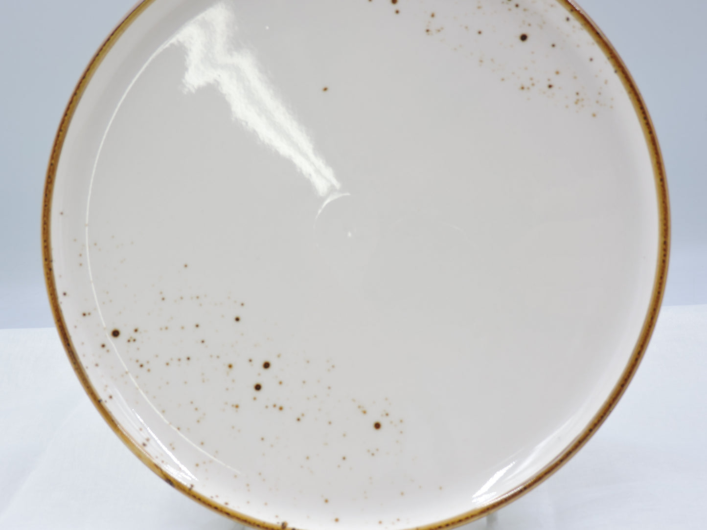 Terra - Round Plate, White, 9"