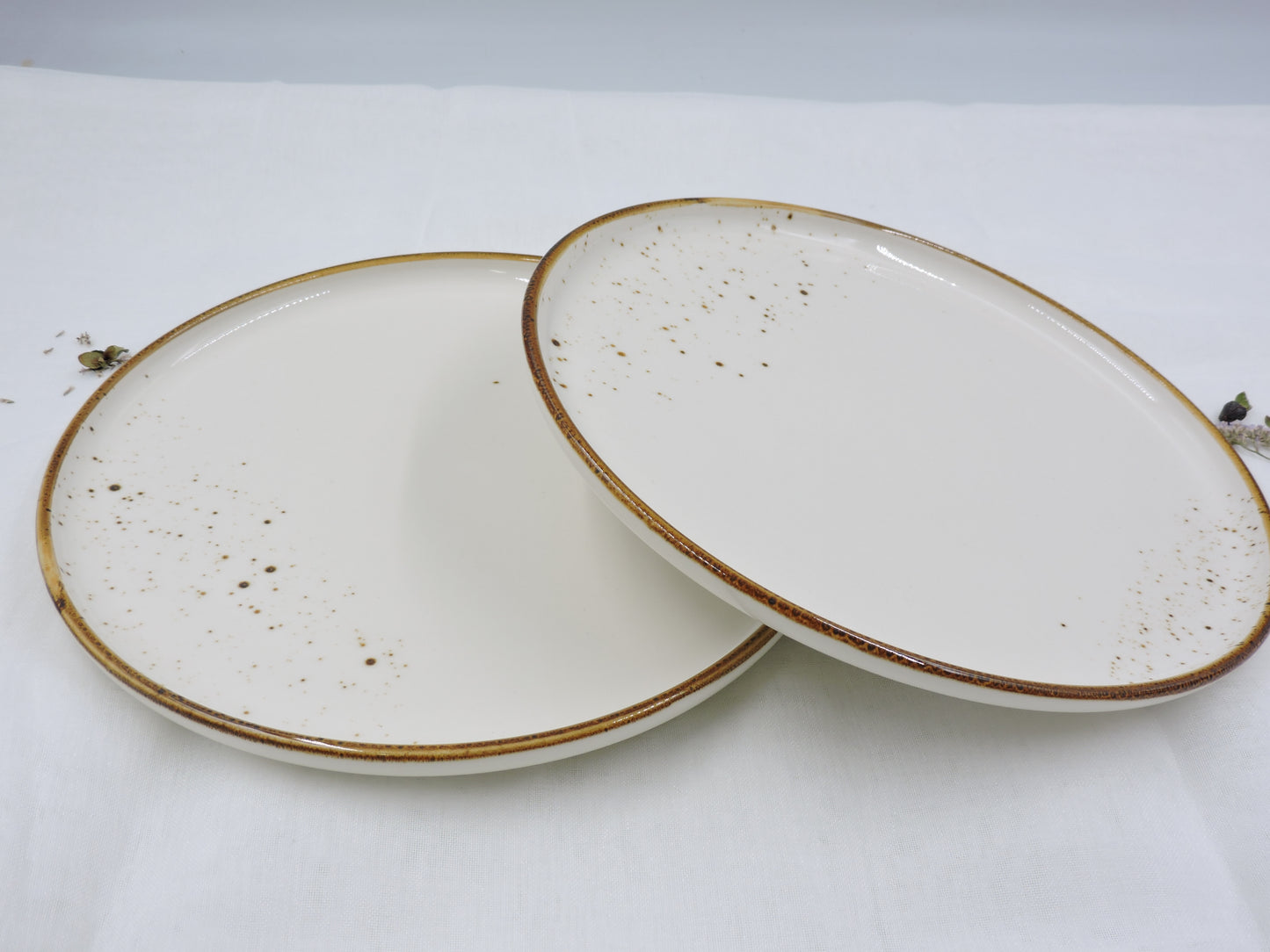 Terra - Round Plate, White, 9"