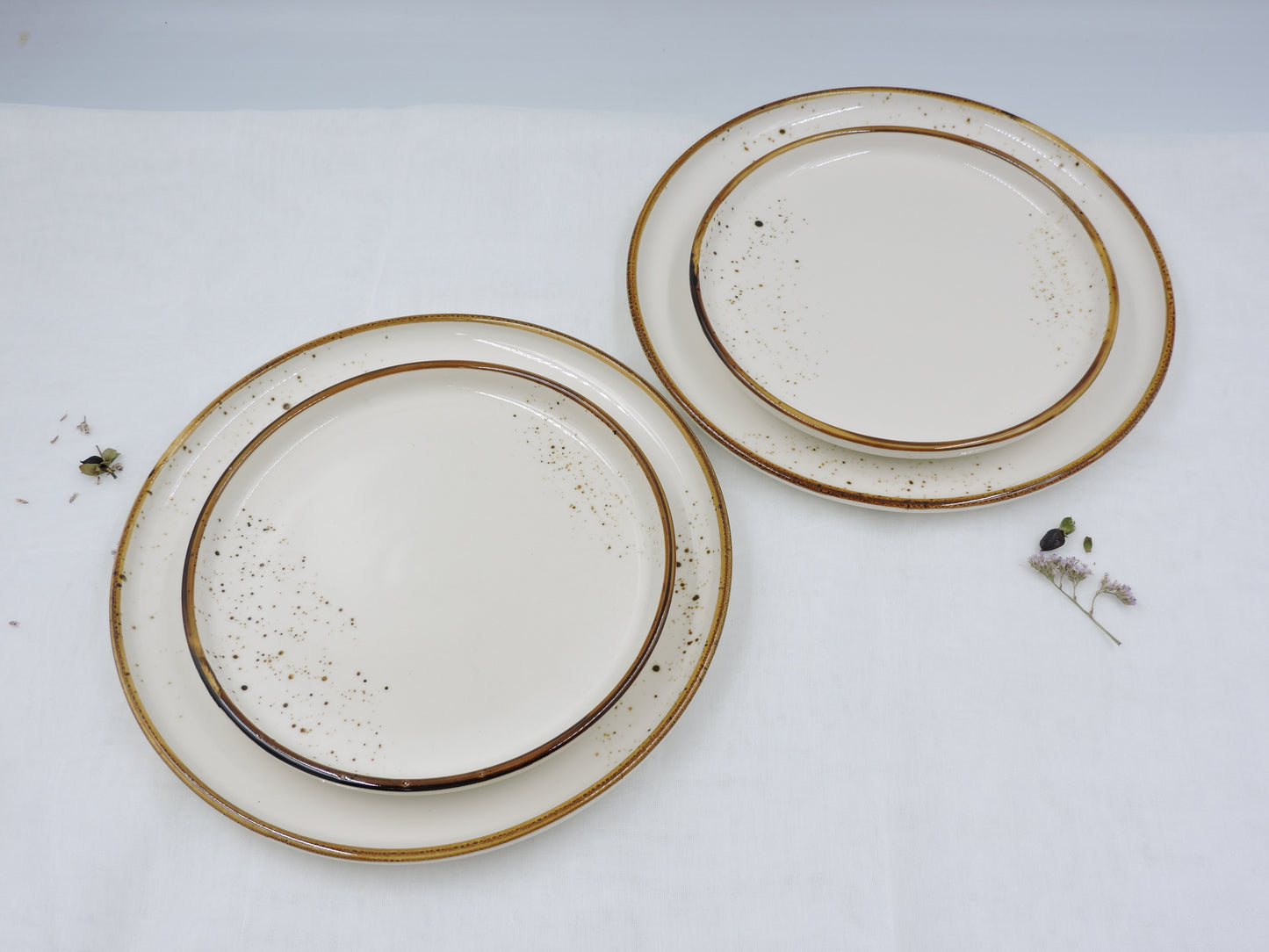 Terra - Round Plate, White, 9"