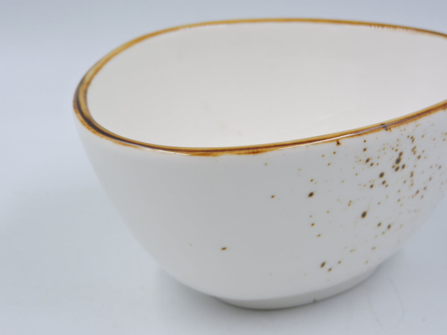 Terra 4.75 inch Oval Bowl Dap White
