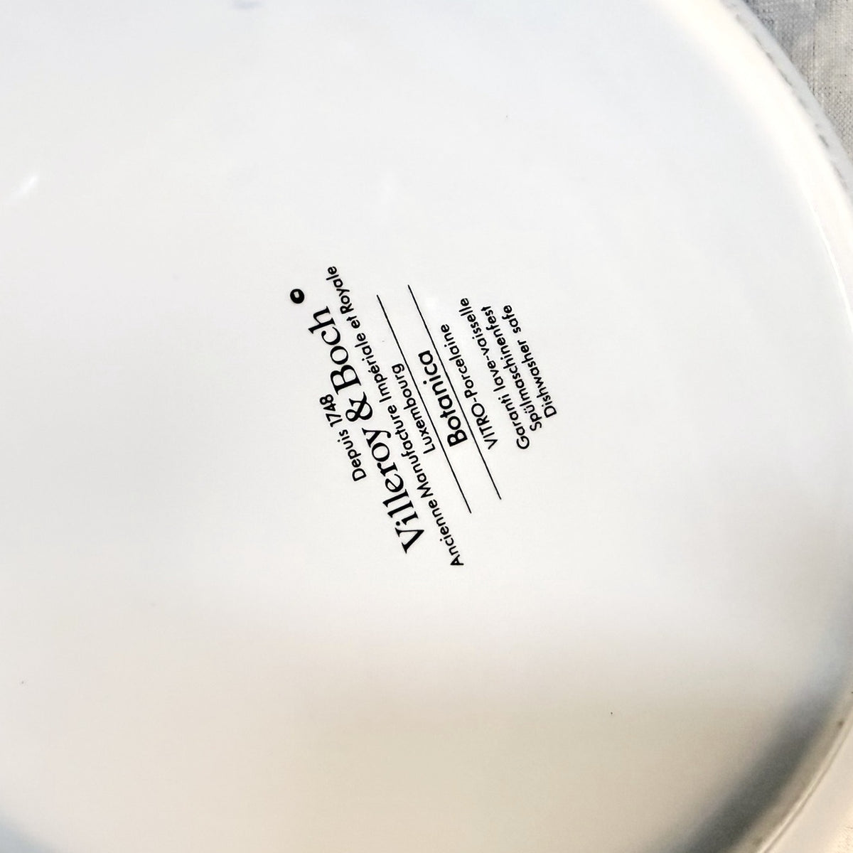 Villeroy & Boch Botanica 9" Large Serving Bowl