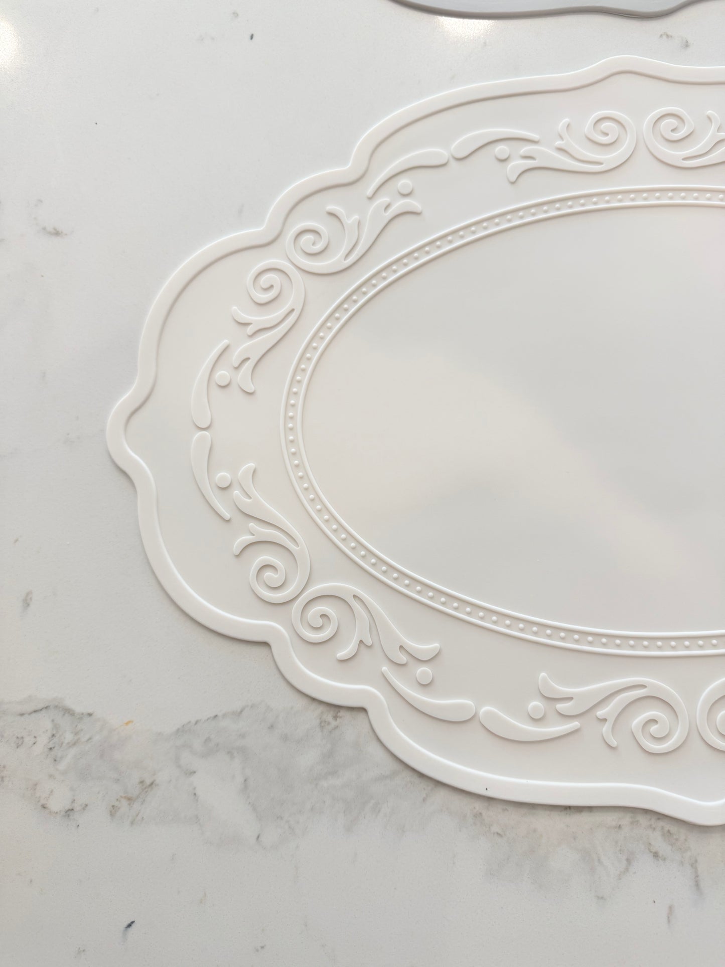 Nordic Shabby Chic Oval Premium Silicone Placemat 2Pcs