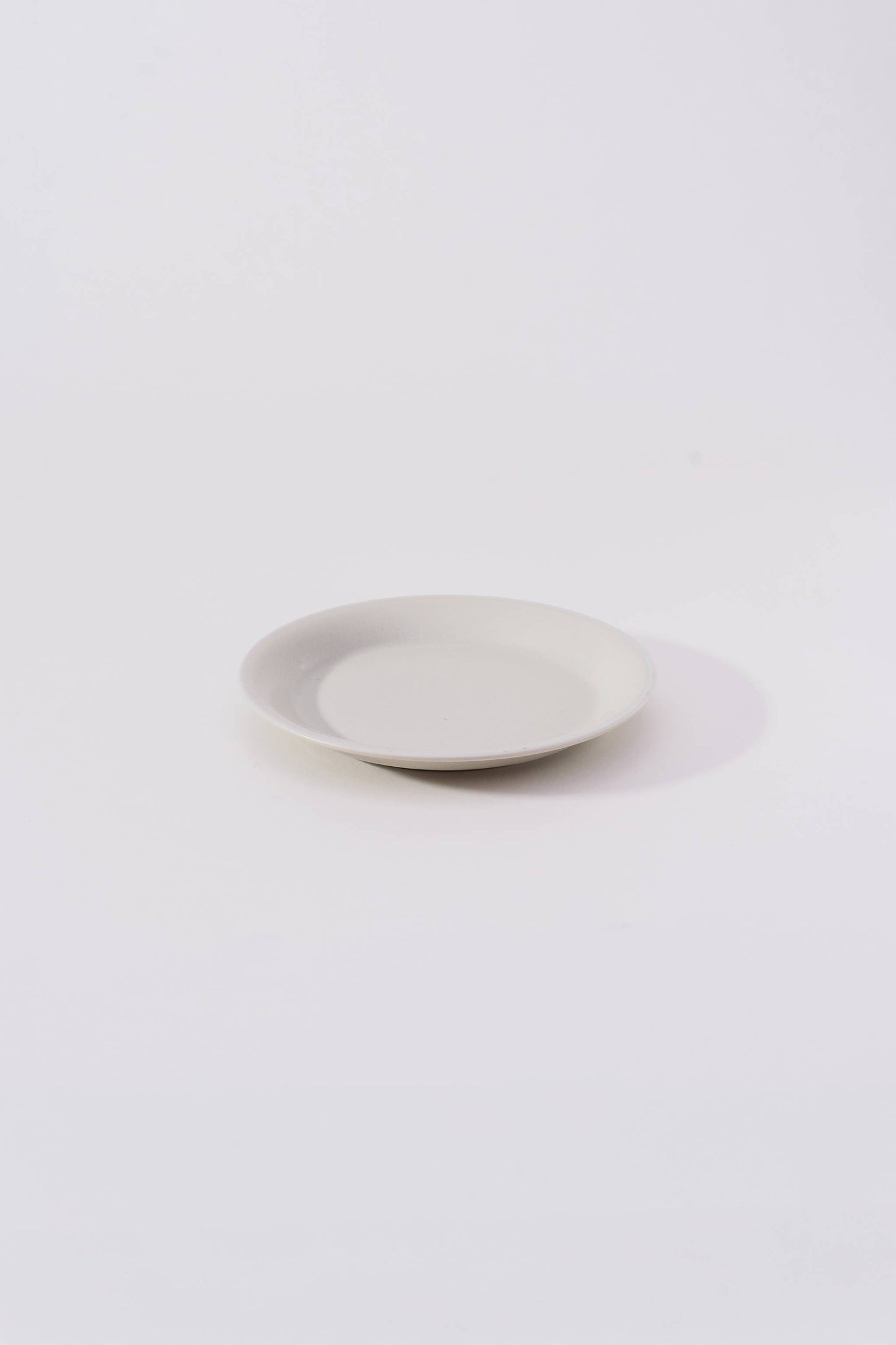 RIM WHITE LINE PLATE SMALL