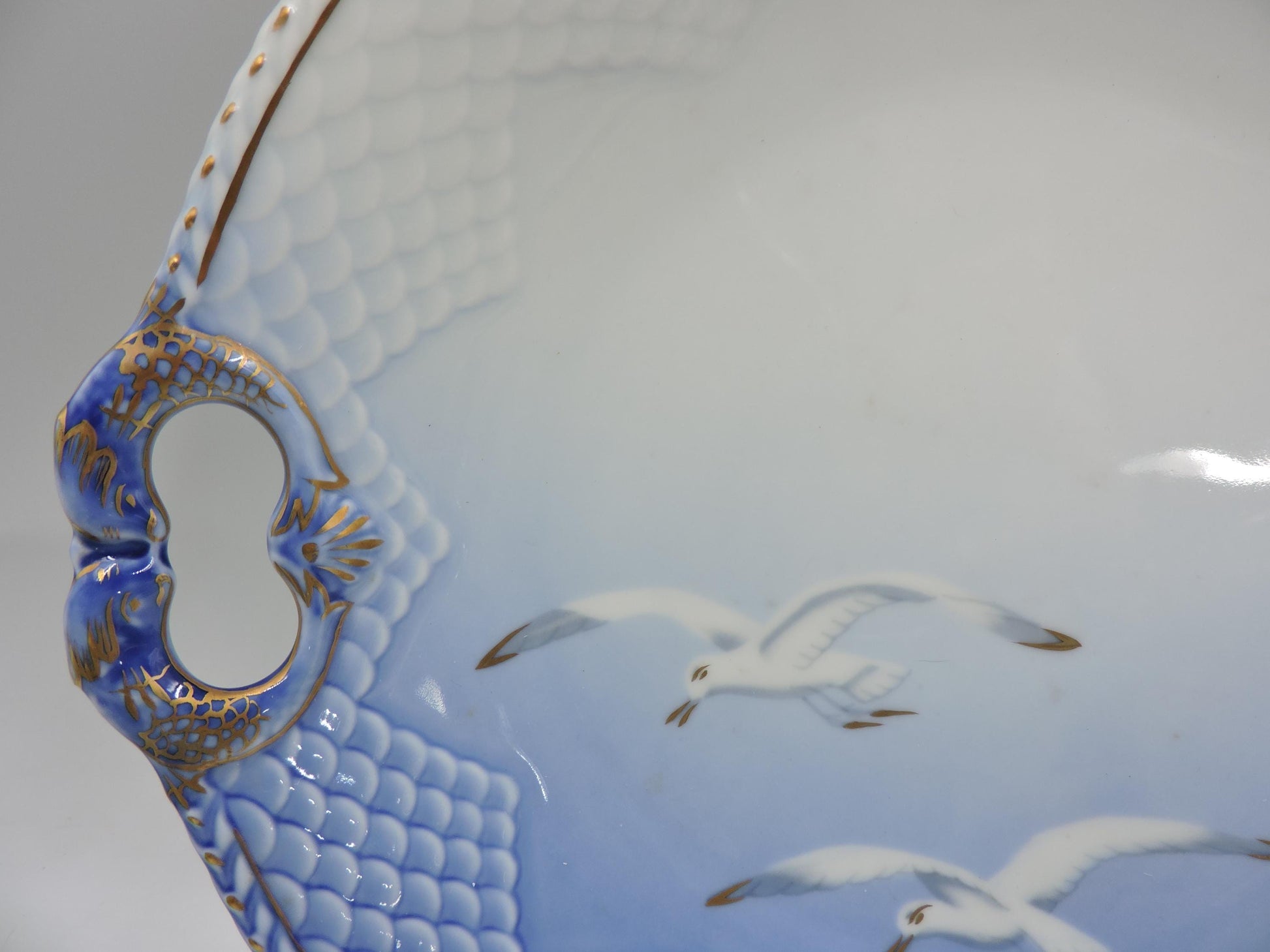 Bing & Grondahl Copenhagen Seagull Gold Rim Cake Plate with Handle