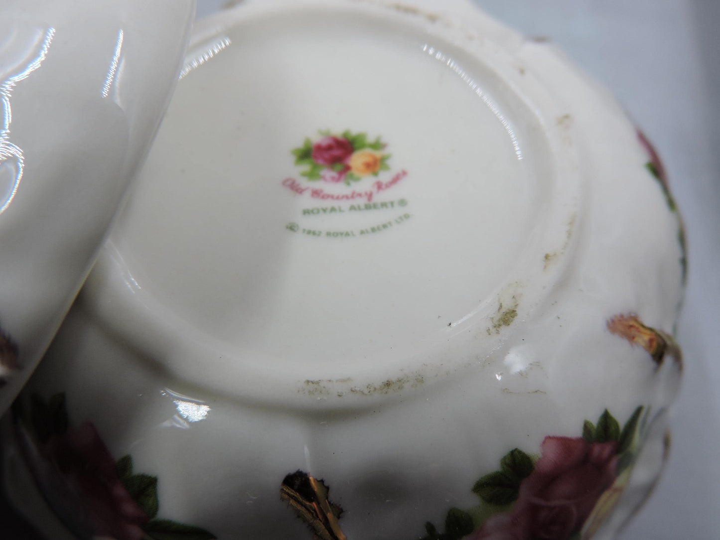 Royal Albert Old Country Roses Old Country Roses Bunny Trinket box