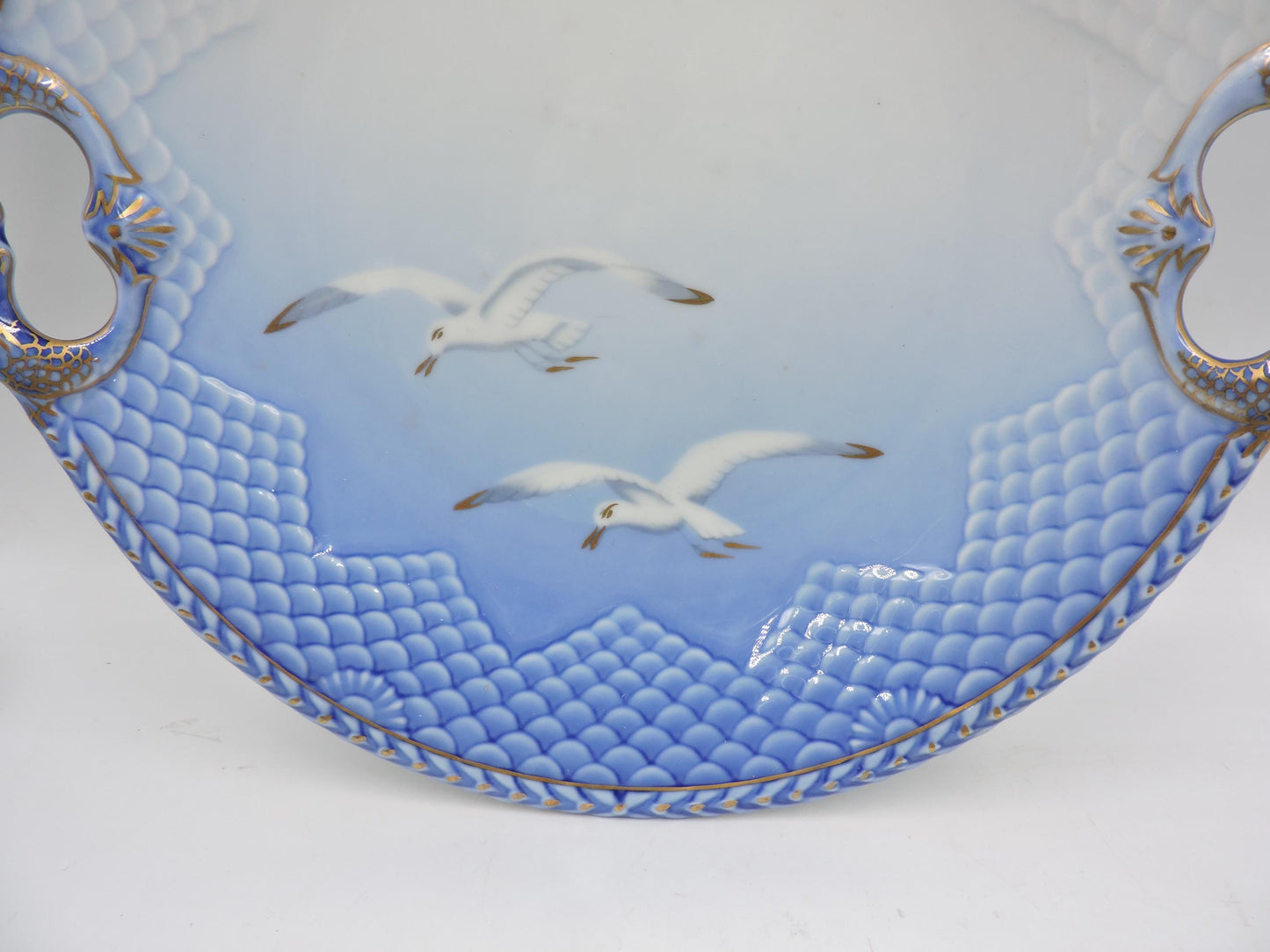 Bing & Grondahl Copenhagen Seagull Gold Rim Cake Plate with Handle