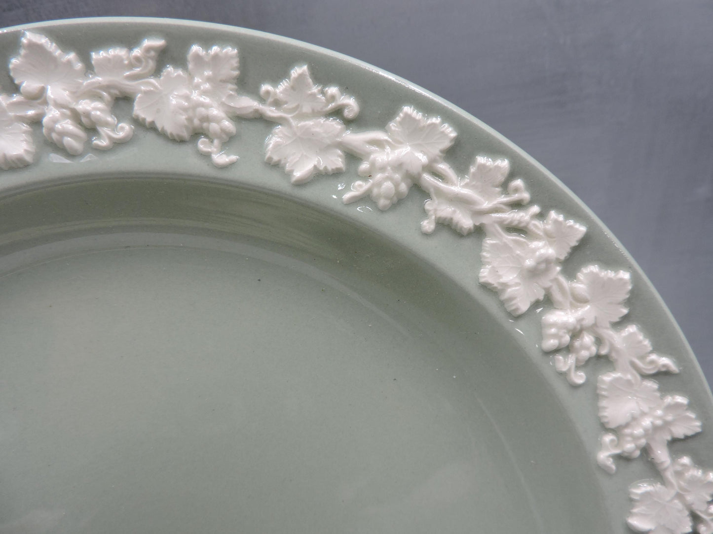 Wedgwood Celadon Green Etruria Queens ware Luncheon Plate