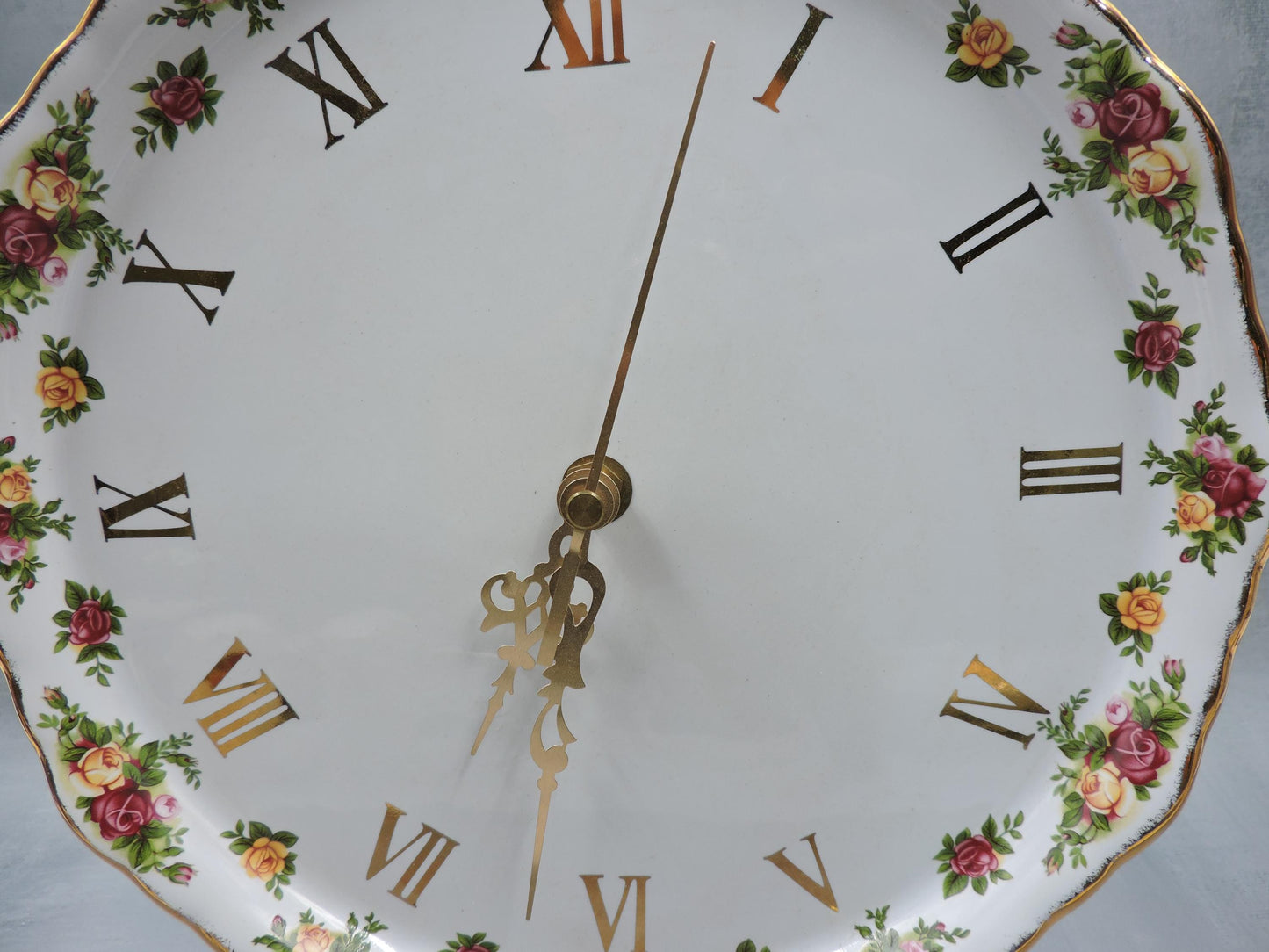 Royal Albert Old Country Roses Round Wall Clock