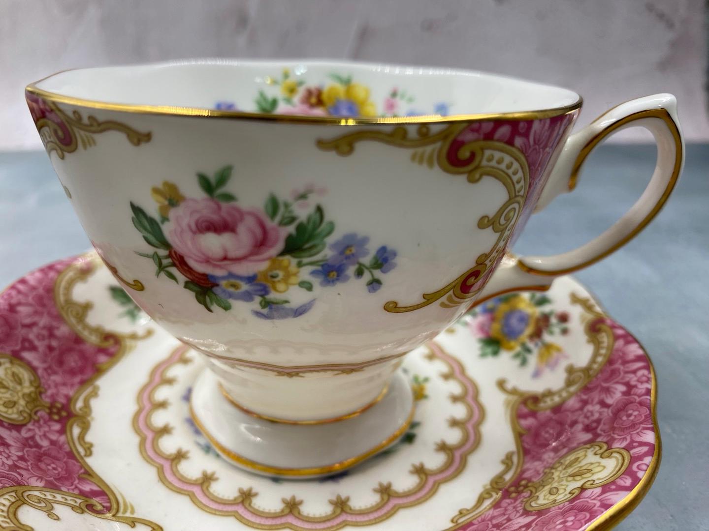 Royal Albert Lady Caryle Tea Cup and Saucer(Brand New)