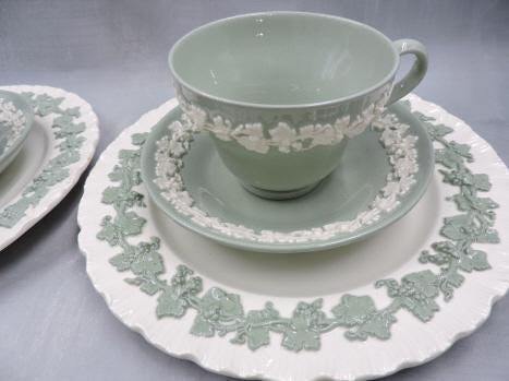 Wedgwood Queens ware Celadon Green mix pattern 12pcs