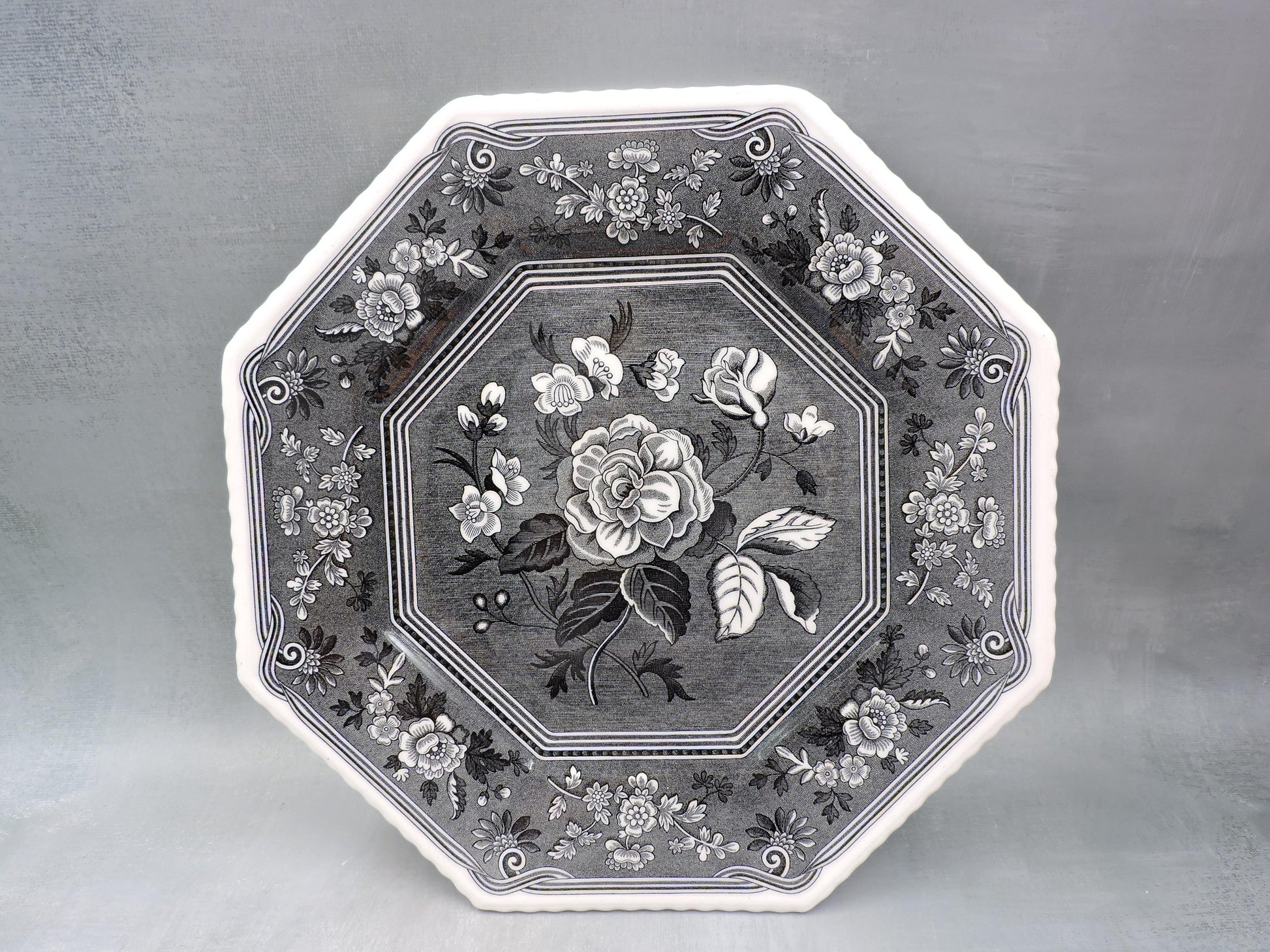 Spode Heritage Octagonal Plate (Brand New)
