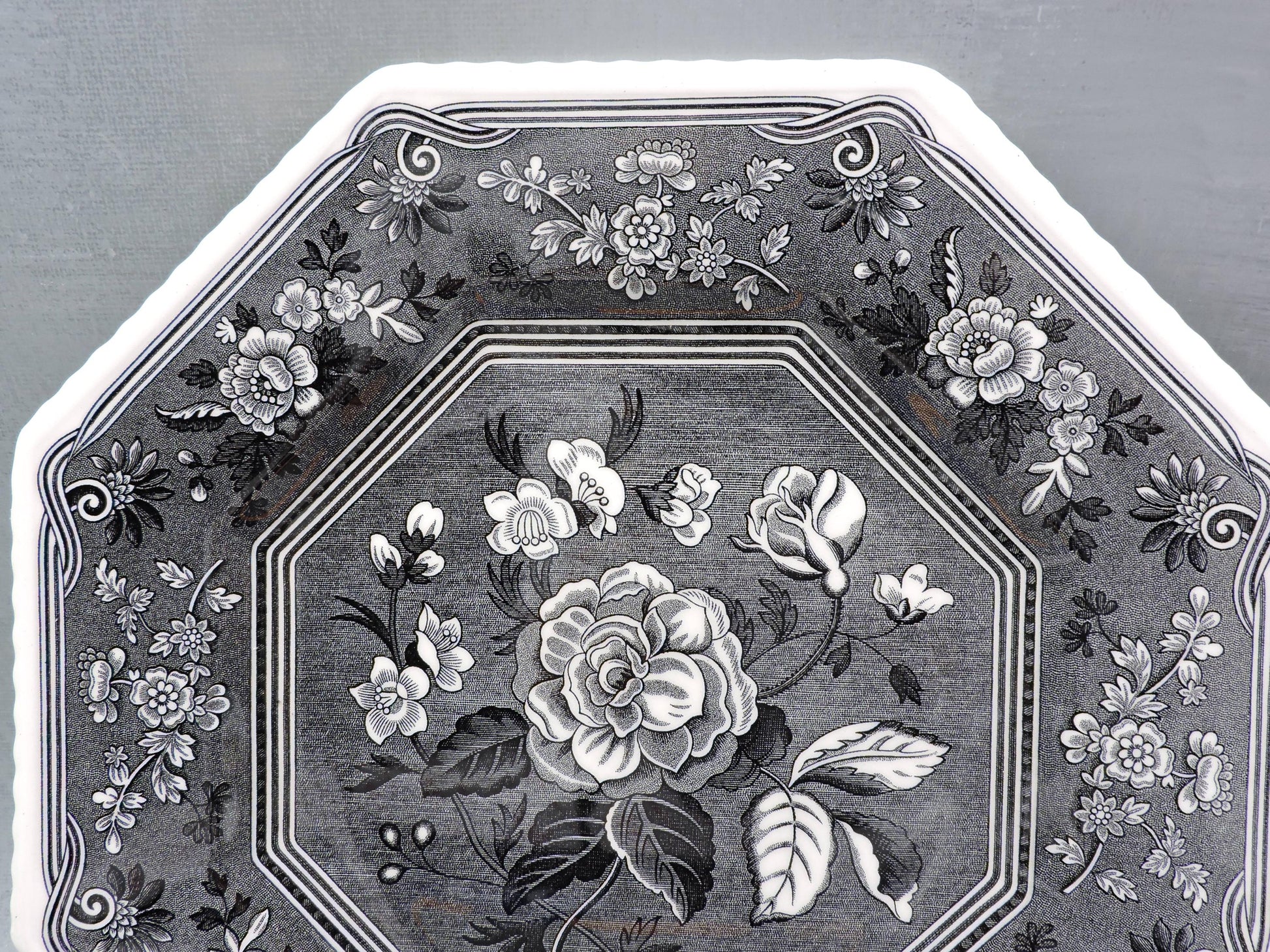 Spode Heritage Octagonal Plate (Brand New)