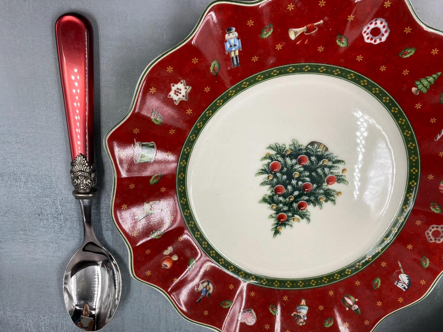 EME Flatware Napoleon Dinner Spoon Set of 7 (Brand New)