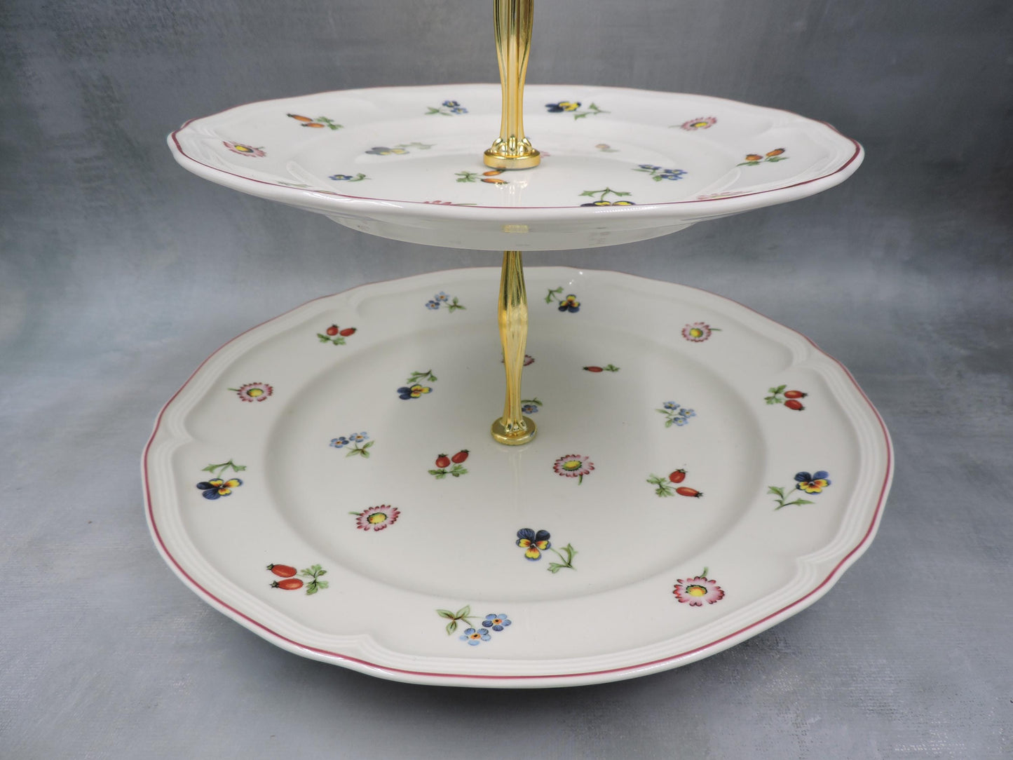 Villeroy and boch Petite Fleur 3 Tired Server #1480