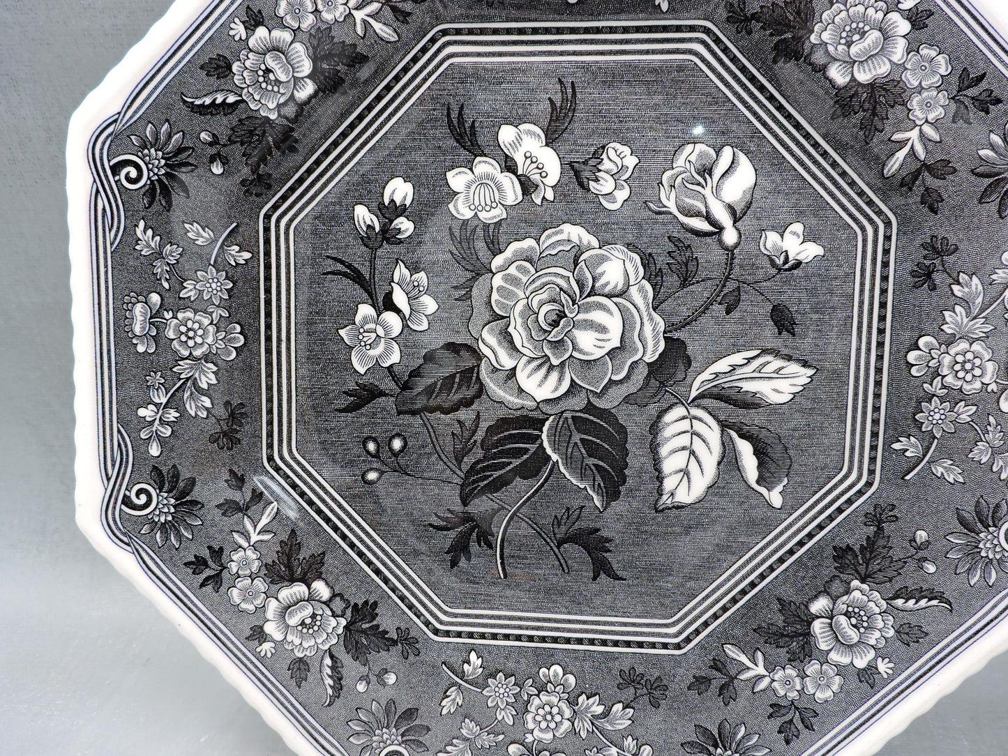 Spode Heritage Octagonal Plate (Brand New)