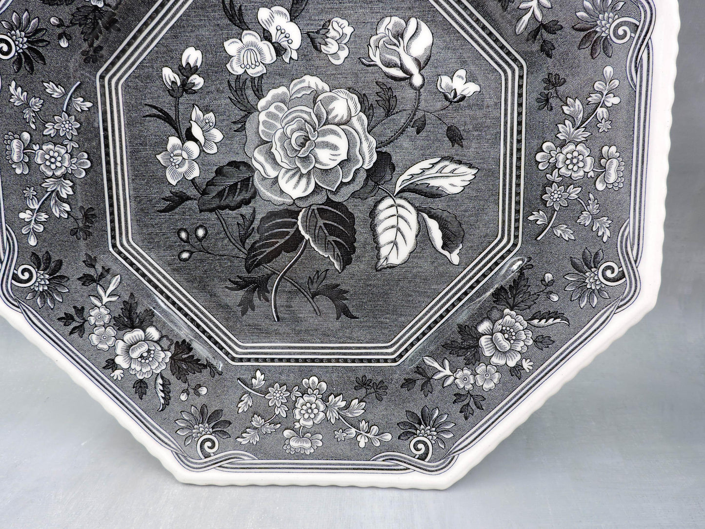 Spode Heritage Octagonal Plate (Brand New)