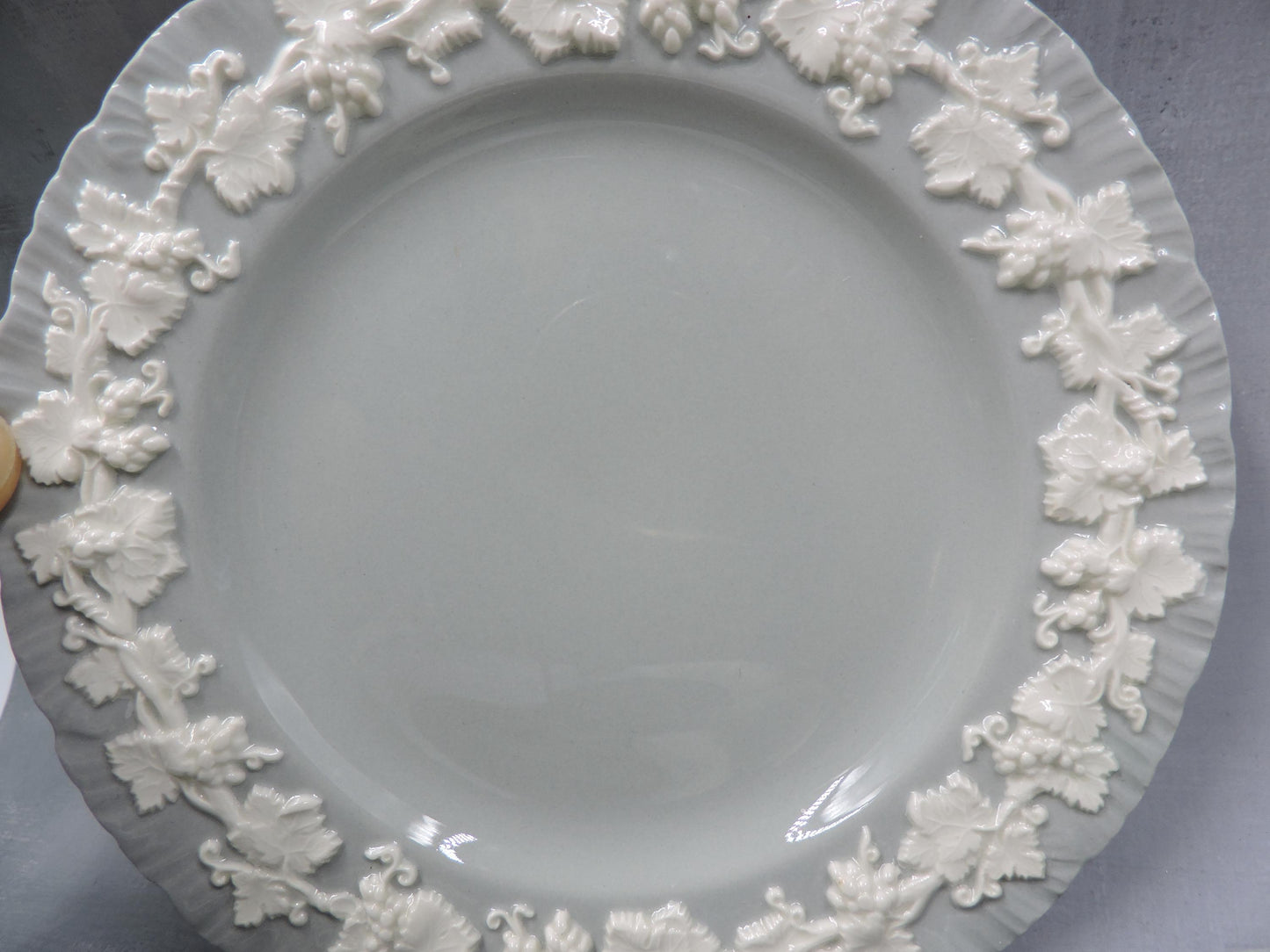 Wedgwood Queens ware Grey Shell Edge Bread Plate set of 4