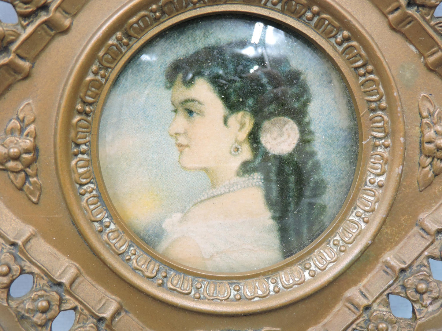 Vintage Cameo Creation Empress Eugene F.X. Winterhalter Frame Set of 2