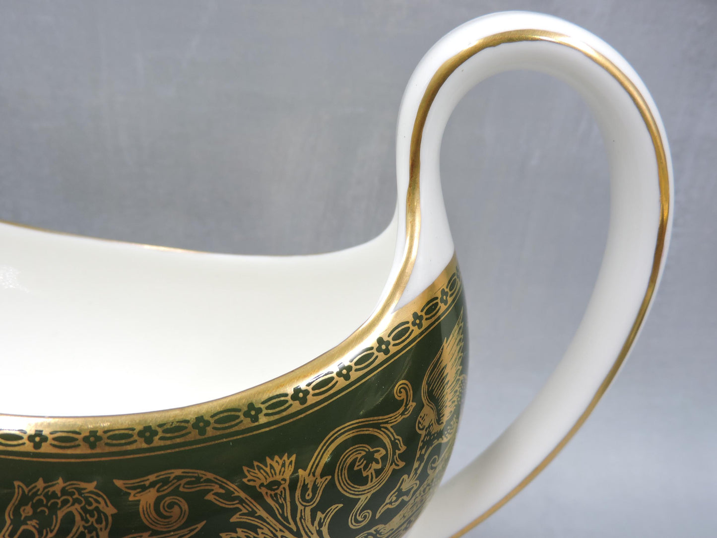 Wedgwood Florentine Green Gold W4170 Gravy boat (s)