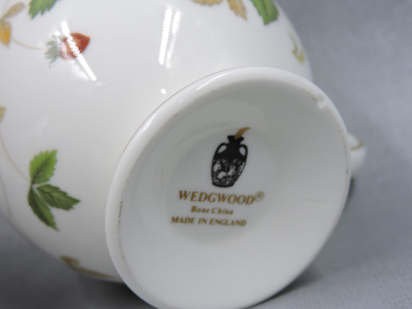 Wedgwood Wild Strawberry Tea Cup