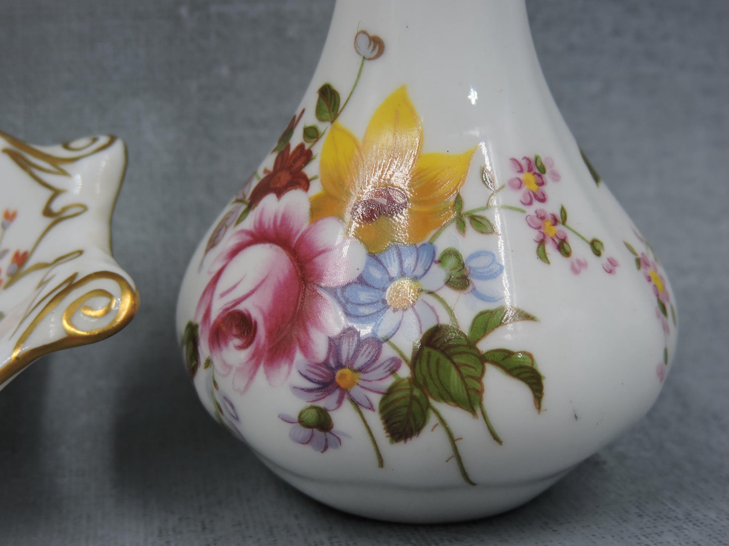 Royal Crown Derby Salt and Pepper Shaker with Tray